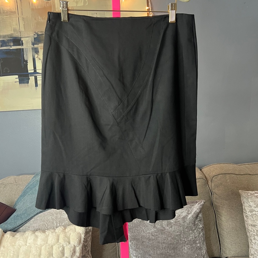 Poleci Black Asymmetrical Pleated Hem Skirt Size 6